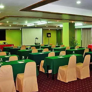 Grand Continental Hotel